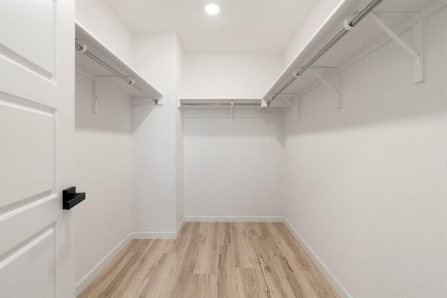 Building Photo - 7400 Lowery Xing