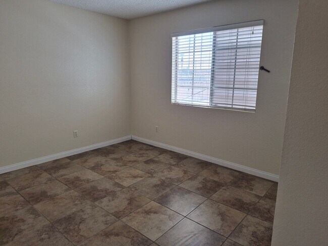 Building Photo - 2664 Bryandouglas Dr