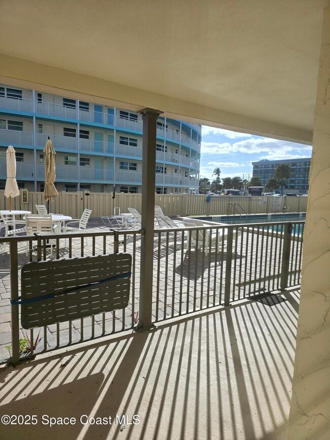 Building Photo - 4100 Ocean Beach Blvd