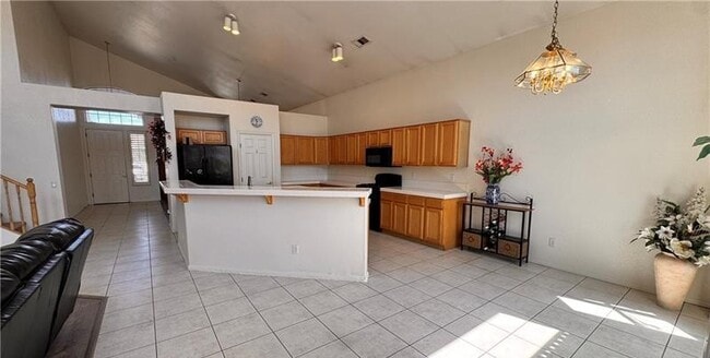 Building Photo - 8609 Highland View