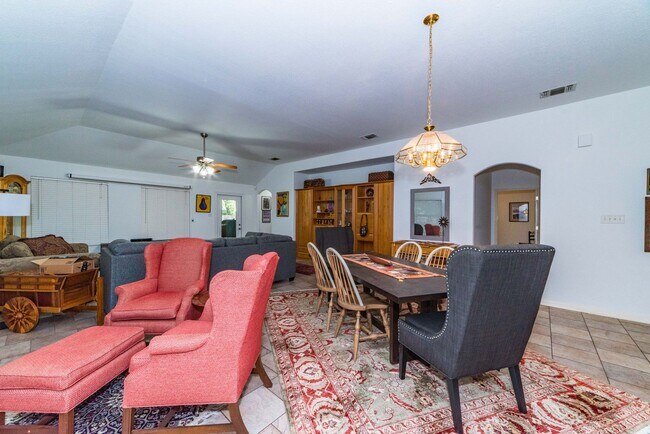 Building Photo - FURNISHED OAKWELL FARMS SINGLE-STORY