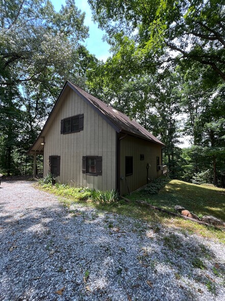 Building Photo - 267 Whitewater Overlook