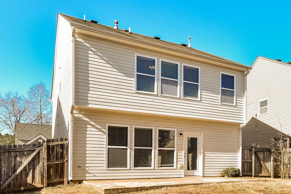 Building Photo - 237 Winterbury Dr