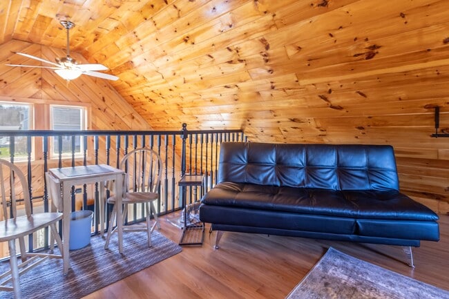 Building Photo - 1172 Bar Harbor Rd