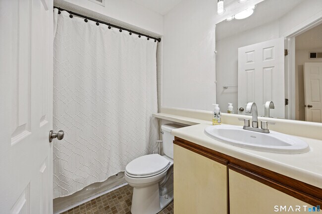 Building Photo - 299 Carriage Crossing Ln