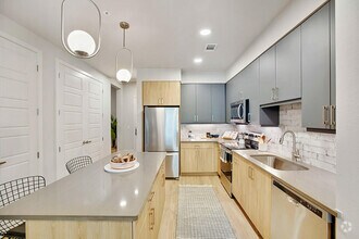 Building Photo - Live Smart, Live Downtown – Up to 6 Weeks ...