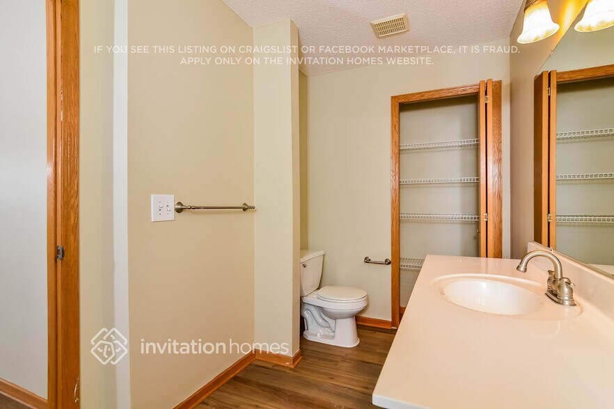 Building Photo - 1705 Stone Meadow Blvd