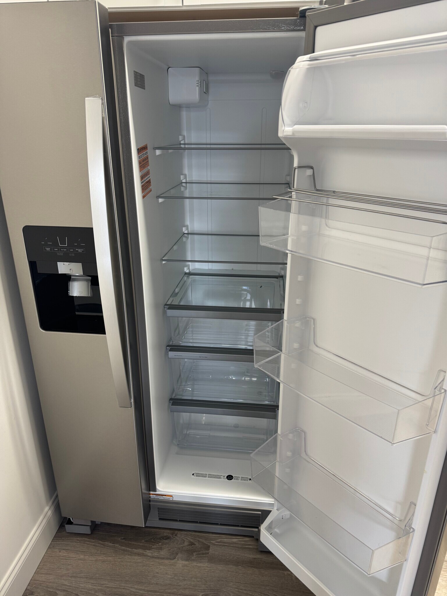 Building Photo - 2590 First St