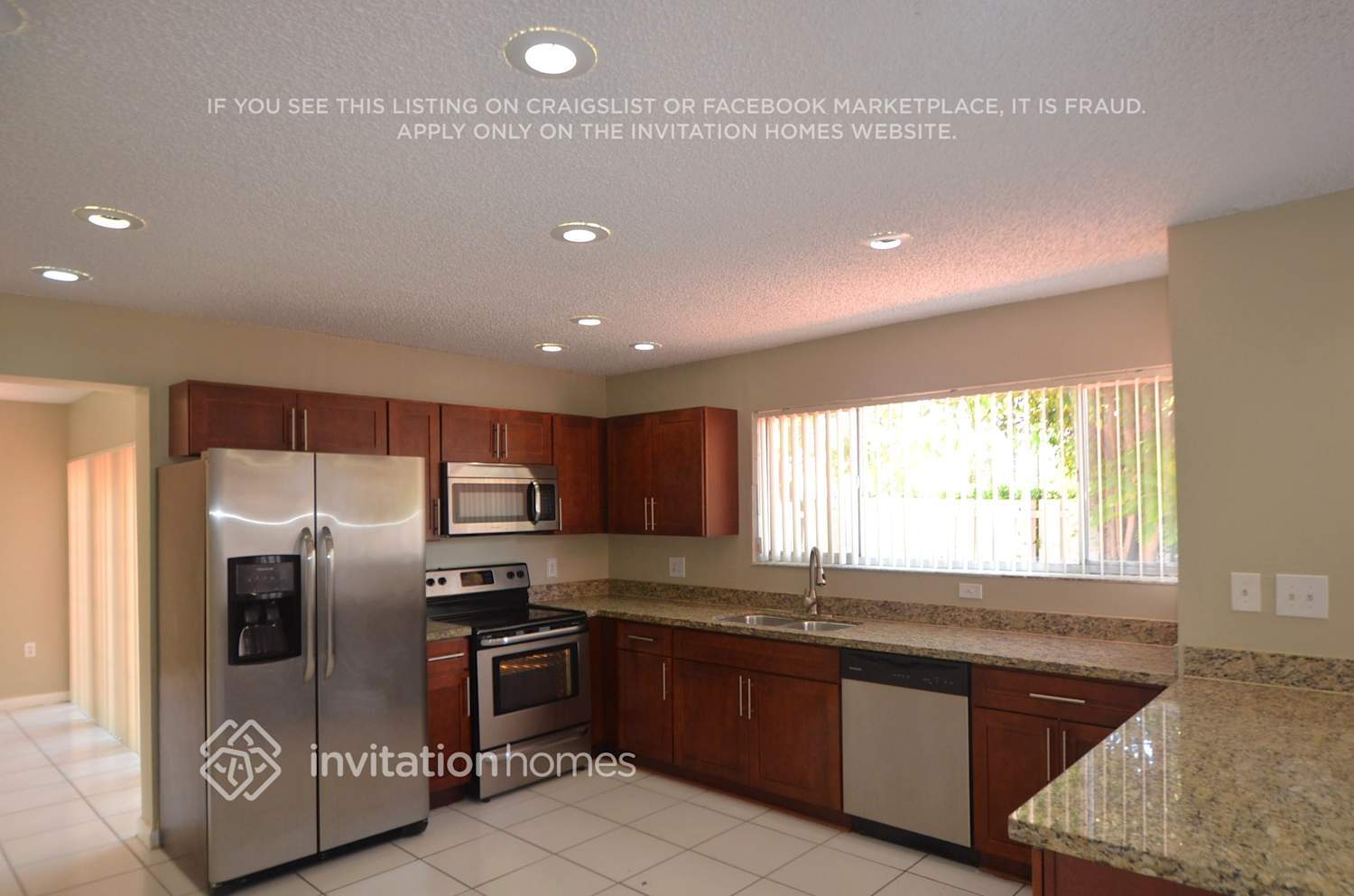 Building Photo - 14661 SW 93rd Ln