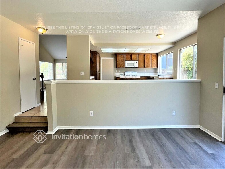 Building Photo - 8048 Bucks Harbor Way
