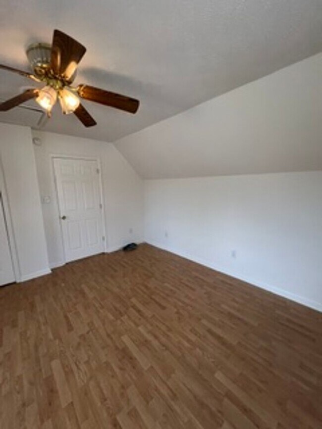 Building Photo - Single family home located in southern Rockbridge County