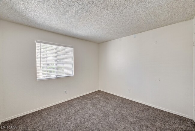 Building Photo - 5250 Mission Carmel Ln