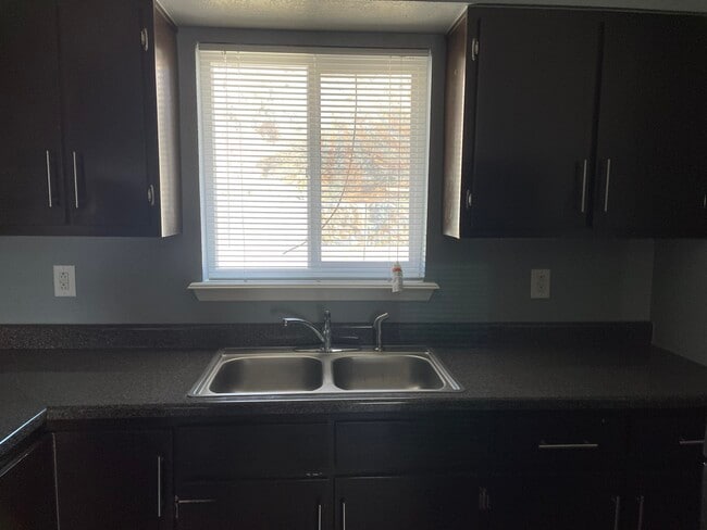 Building Photo - 8137 Staghorn Dr