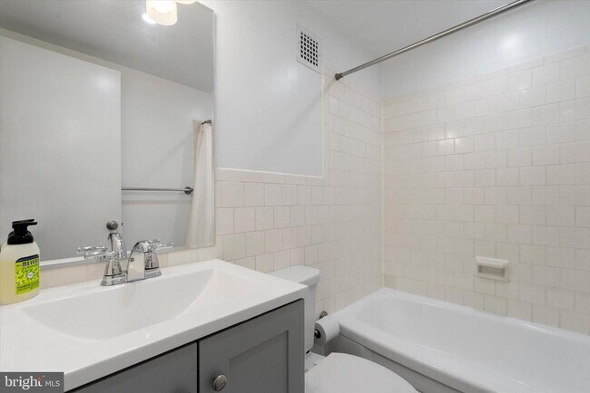 Building Photo - 4355 Ivymount Ct