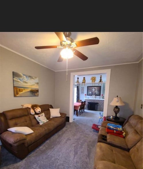 Building Photo - 229 Holland St