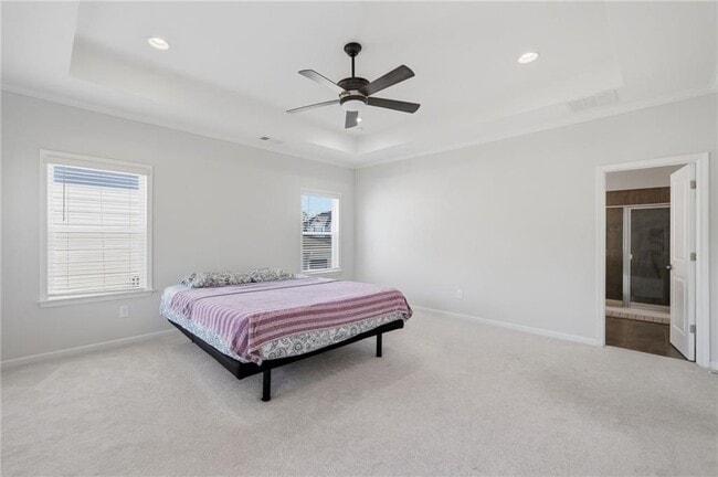 Building Photo - 4440 Kendall Pointe Dr