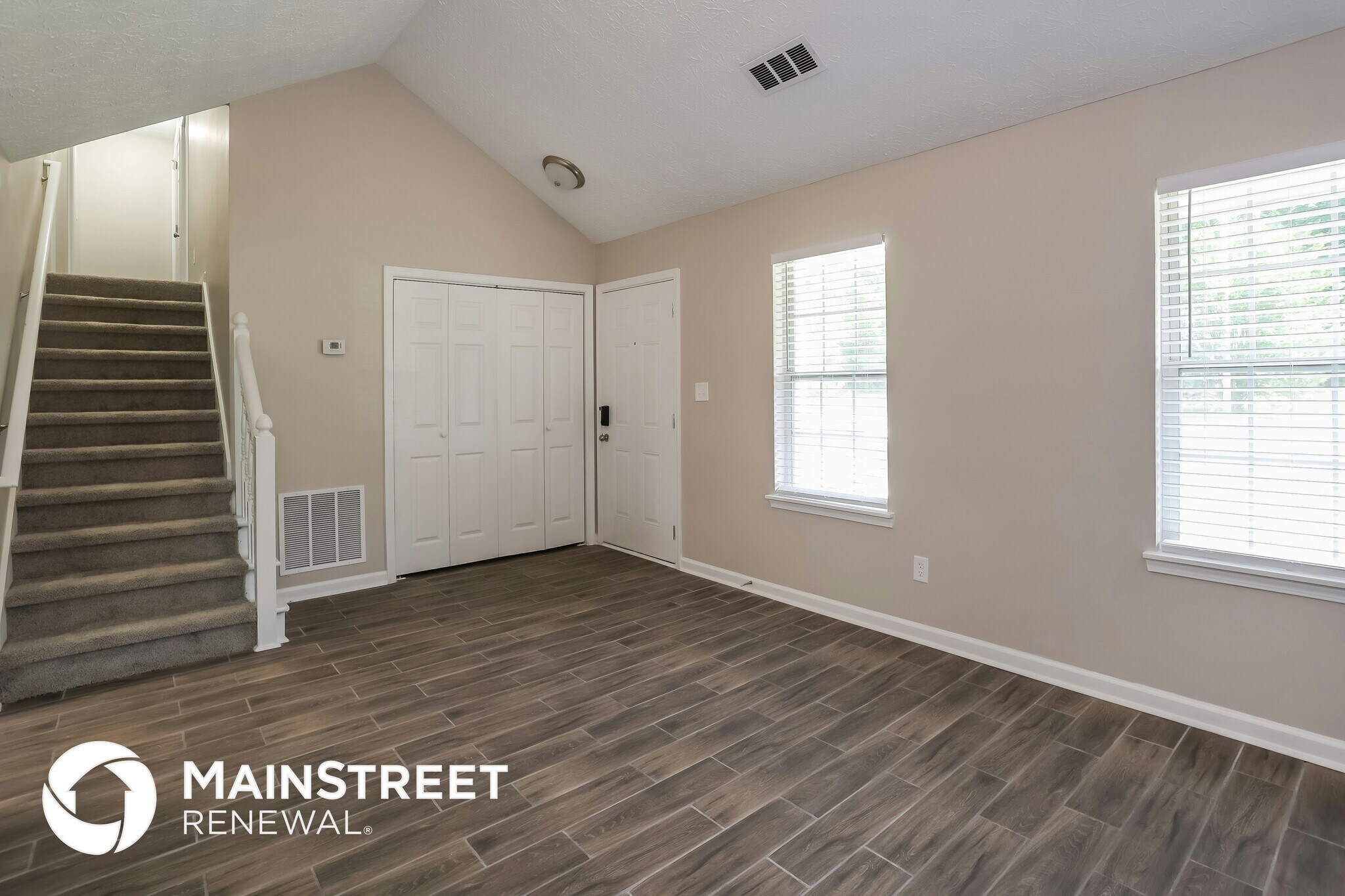 Building Photo - 407 Churchill Ct