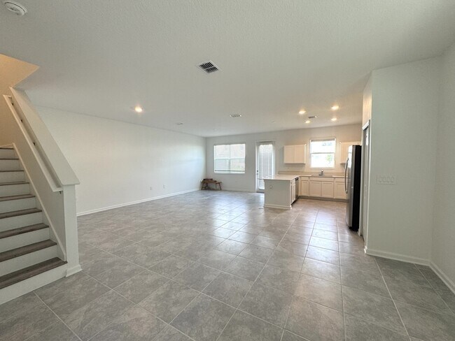 Building Photo - 336 Nine Iron Dr