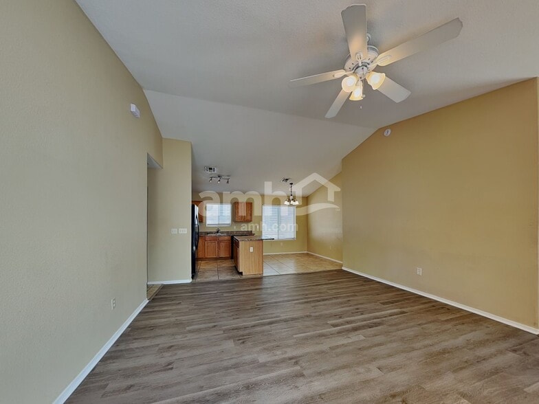 Building Photo - 13146 E Mineta Ridge Dr