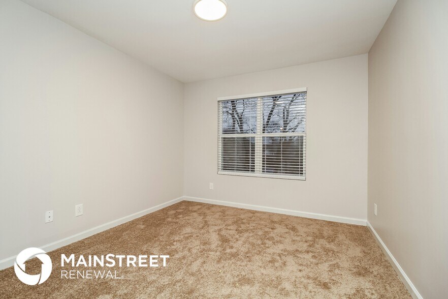Building Photo - 2251 Tedder Blvd