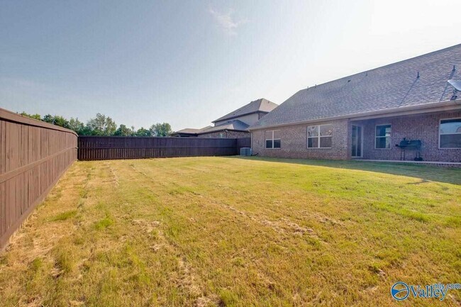 Building Photo - 314 Fenrose Dr