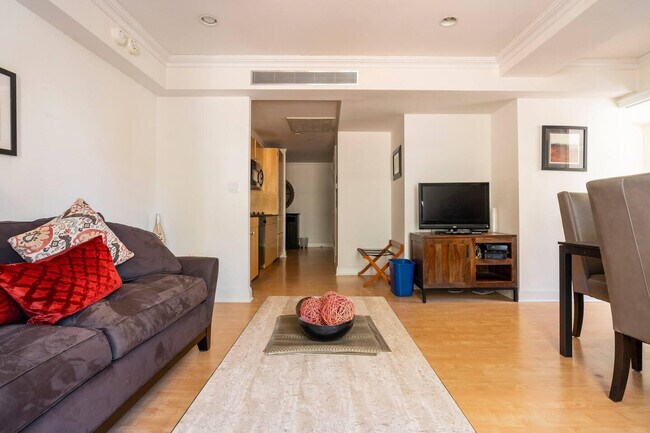 Building Photo - 201 W 58th St