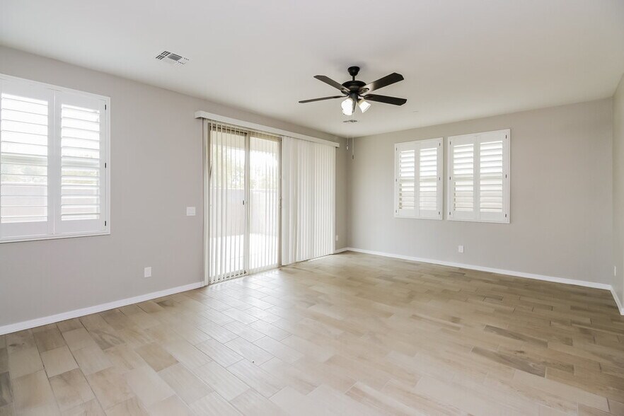 Building Photo - 1963 S Follett Way