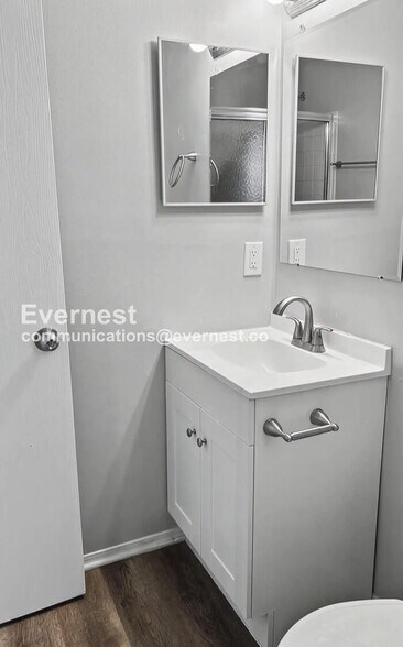 Building Photo - 2887 Creith Ct