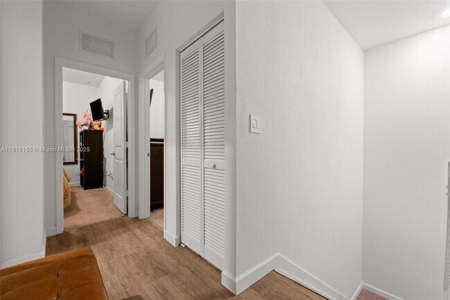 Building Photo - 11823 SW 247th Ter