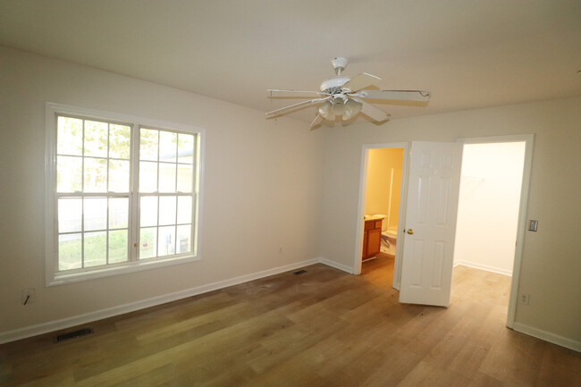 Owners Bedroom double window - 1304 Poplar Ridge Rd