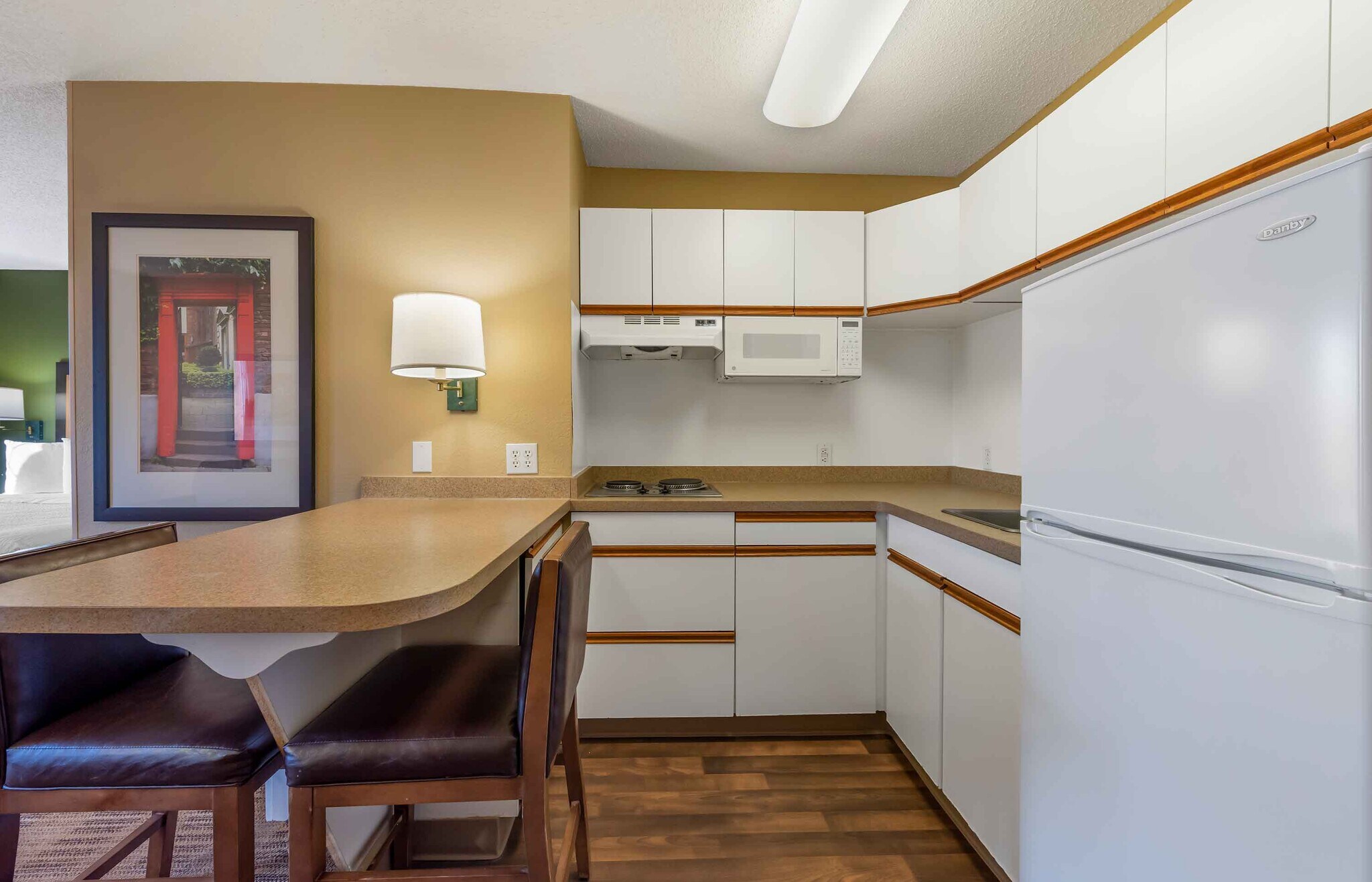 Building Photo - Furnished Studio-Minneapolis - Airport - E...