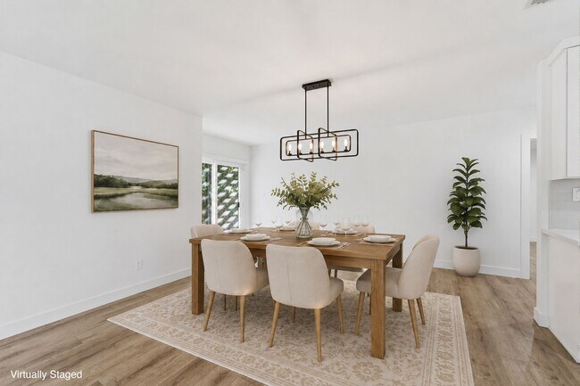 Building Photo - Modern Gated Retreat on a Private Lot.