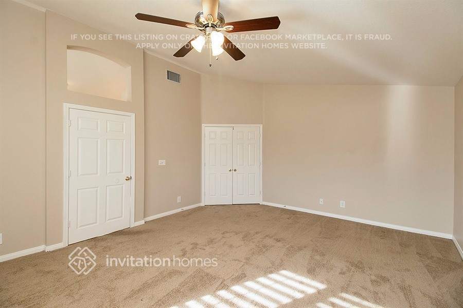 Building Photo - 2037 Shadow Brook Way