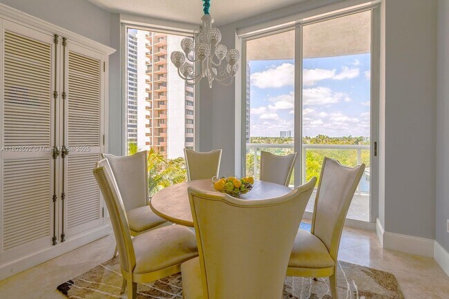 Building Photo - 4600 N Ocean Dr
