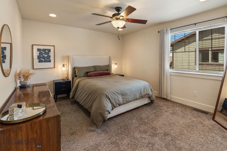 Building Photo - 3891 Galloway St