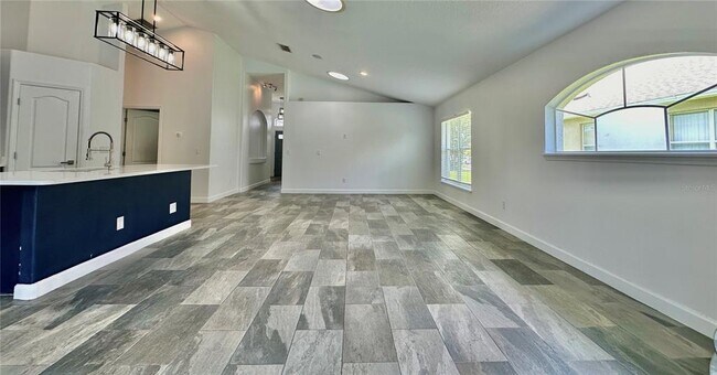 Building Photo - 834 Old Bridge Cir