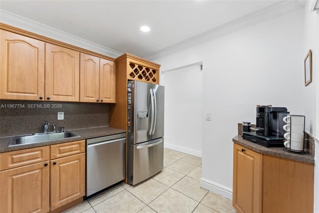 Building Photo - 7700 Camino Real