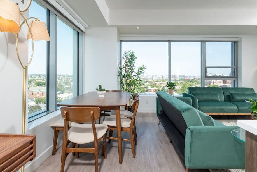 Building Photo - 425 Massachusetts Ave