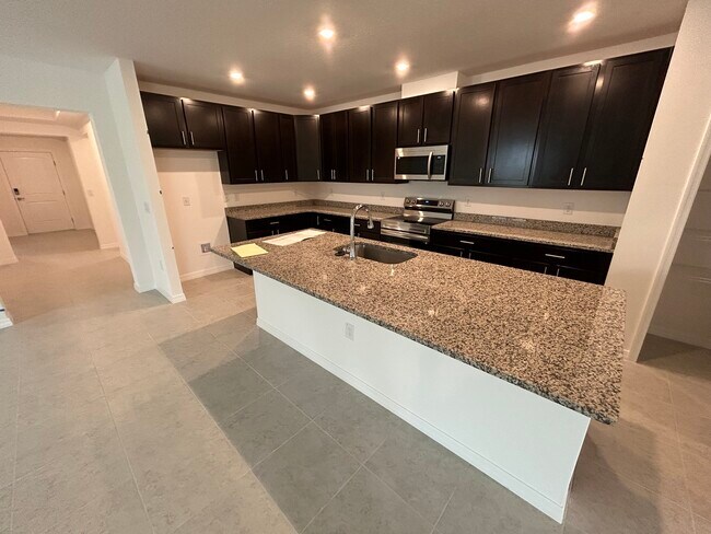 Building Photo - 1355 Kylar Dr NW