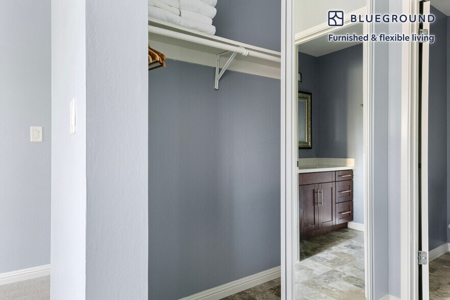 Building Photo - 235 Arlington Rd