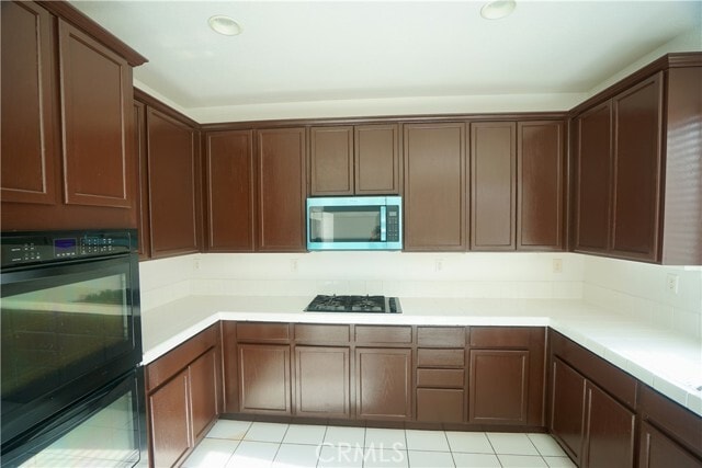 Building Photo - 14001 Jockey Ln