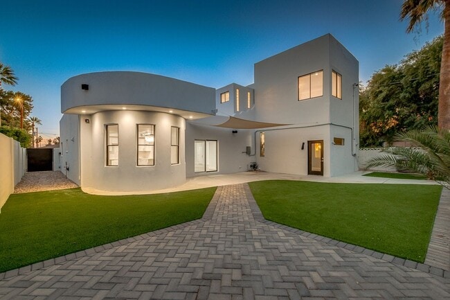 Building Photo - 4540 E Heatherbrae Dr