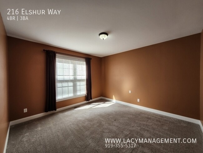 Building Photo - 216 Elshur Way