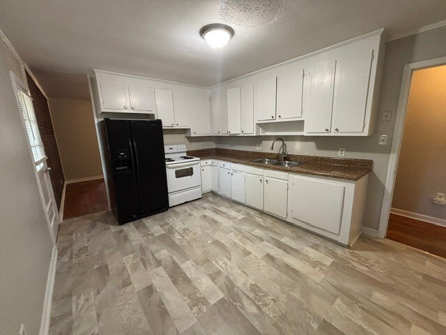 Building Photo - 3907 Raintree Dr
