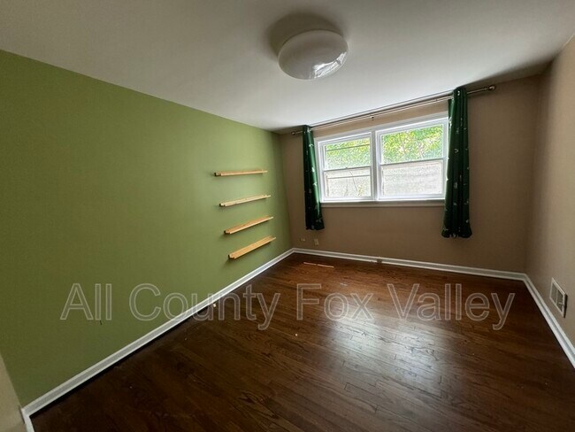 Building Photo - 1370 Arbor Ave