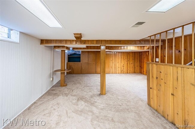 Building Photo - 1316 Lyons Ave