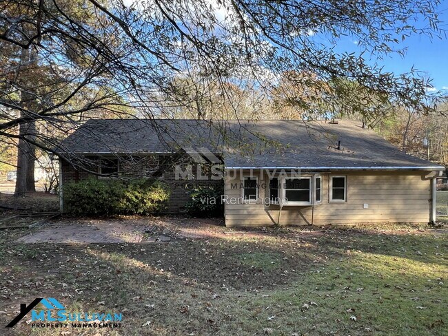Building Photo - 1720 Euclid Rd