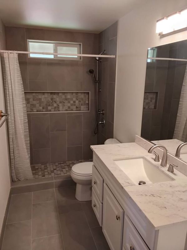 Building Photo - 495 Kaiolohia St