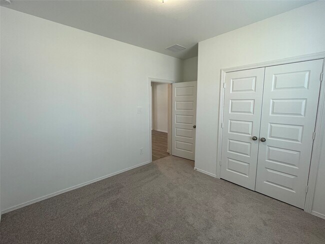 Building Photo - 9669 Caney Trails Rd