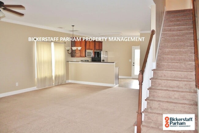 Building Photo - Welcome to Ft. Mitchell!! The Perfect Fami...